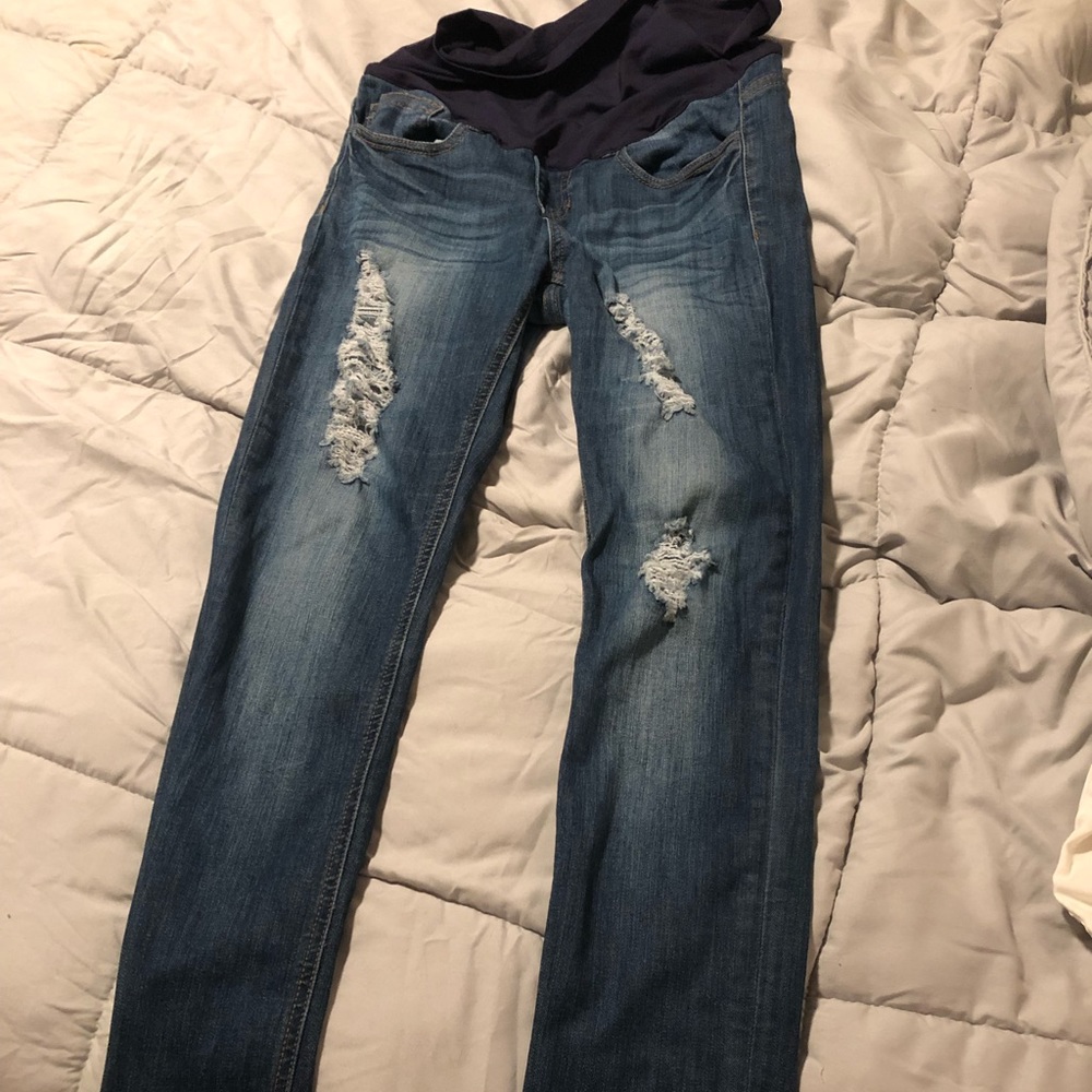 Size 27 pink plush maternity pants